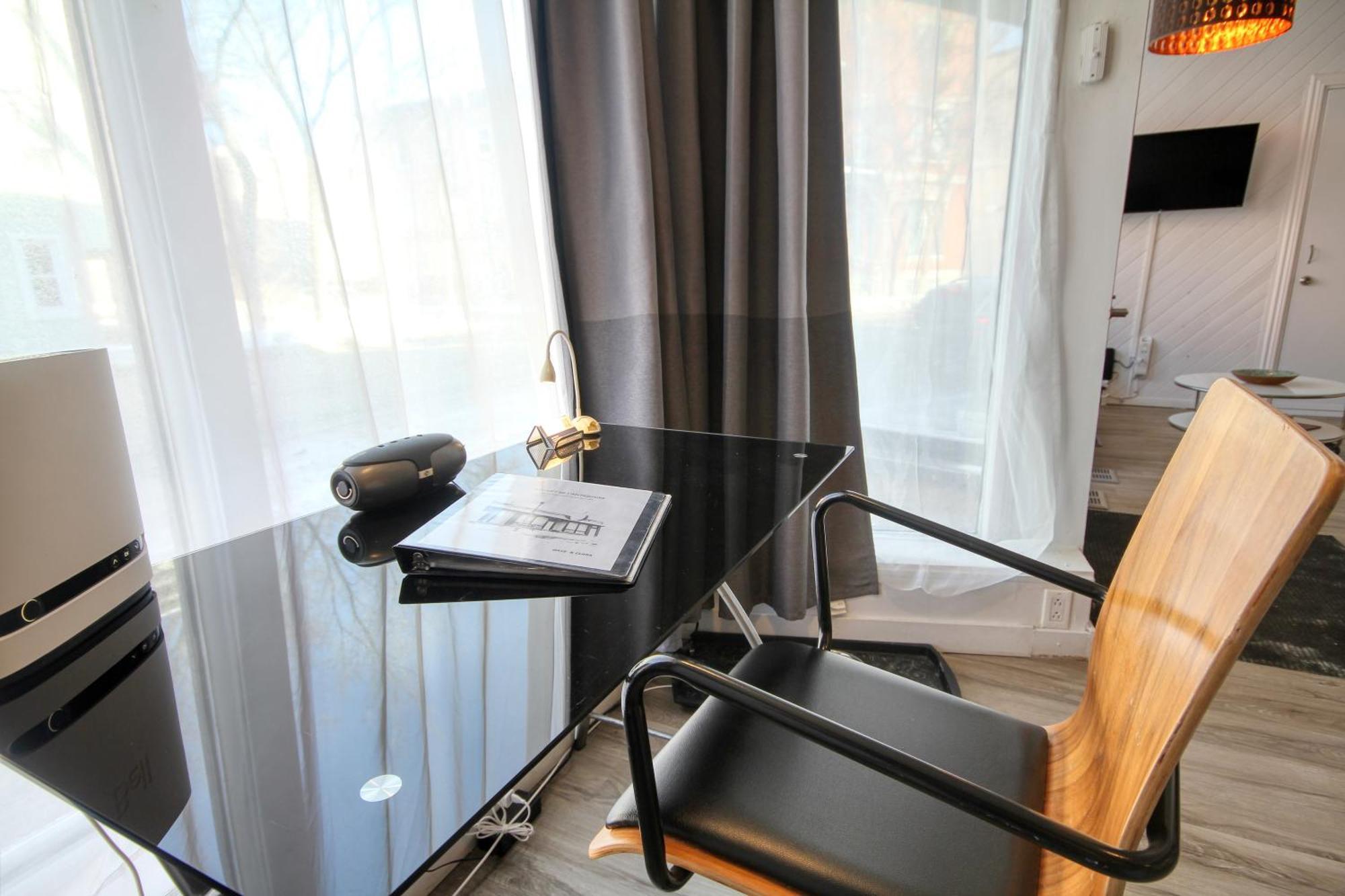 Loft De L'antiquaire By Hebergements Dcl * Quebec City
